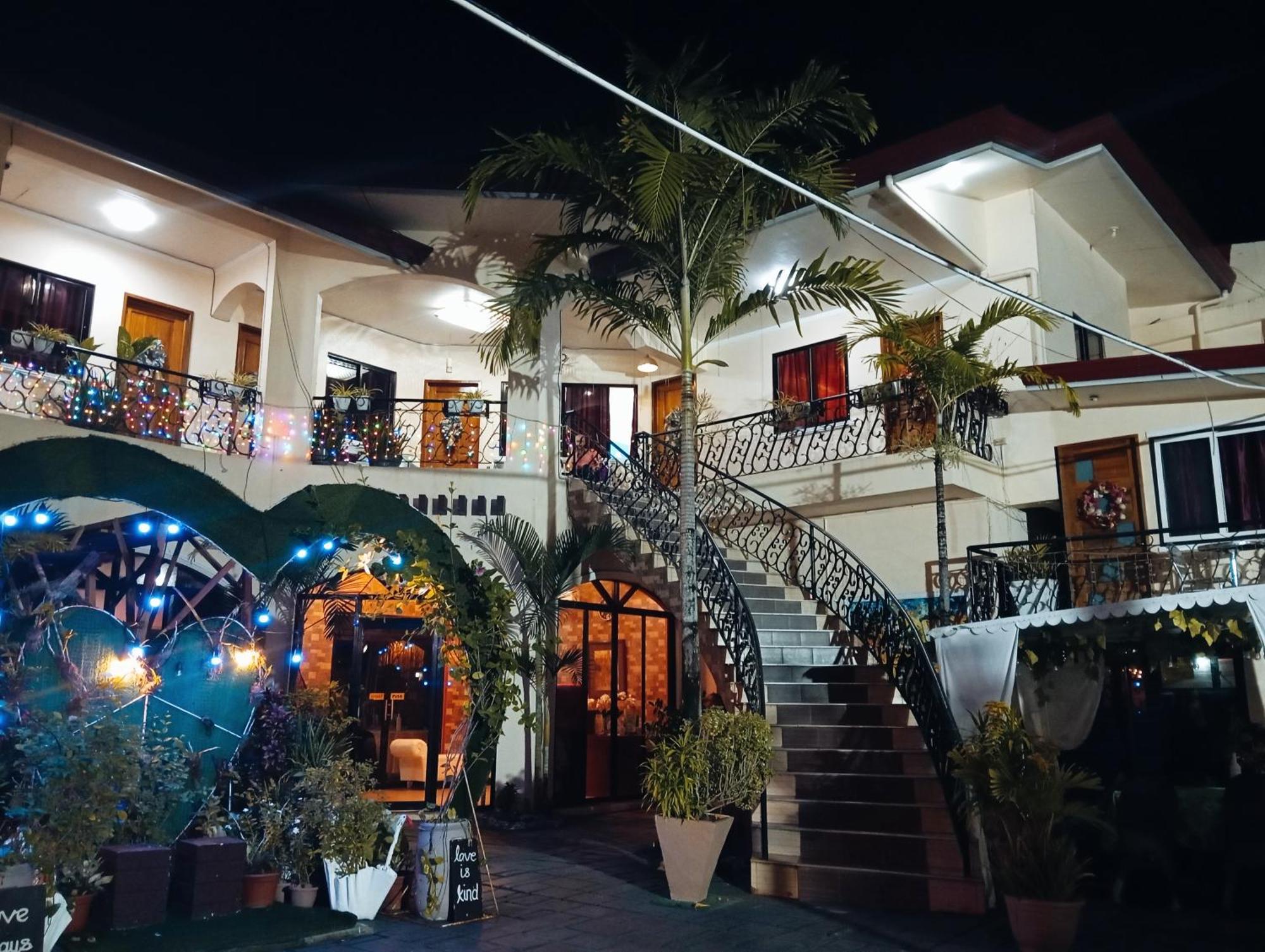 Ladolcevita Inland Resort カバッドバラン エクステリア 写真