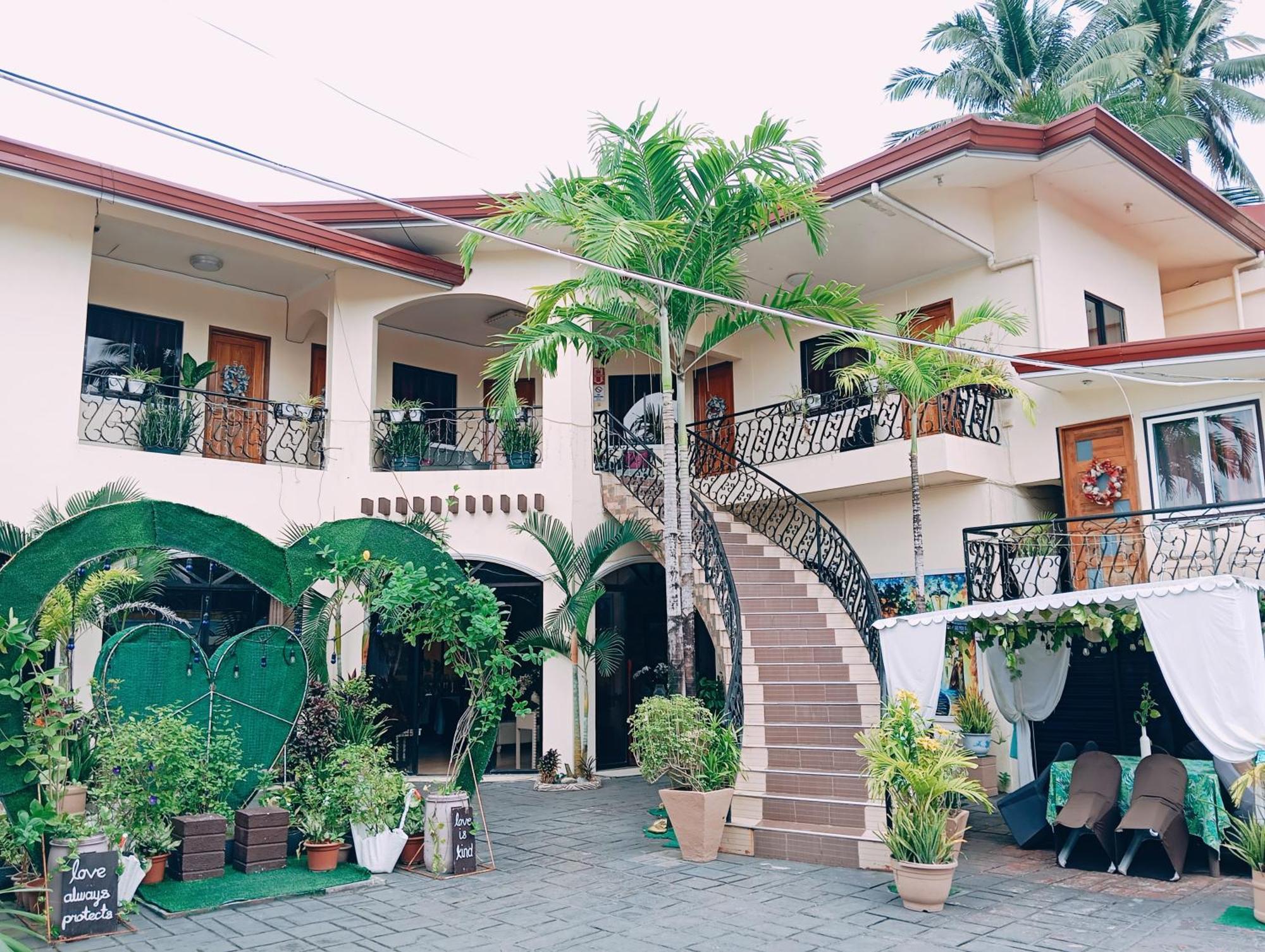 Ladolcevita Inland Resort カバッドバラン エクステリア 写真